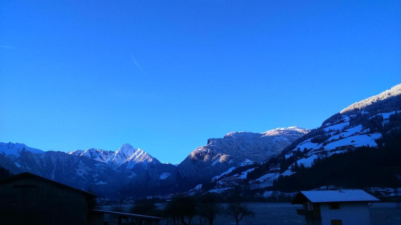 Ferienwohnung Zillertaler Alpenblick Zell am Ziller Esterno foto